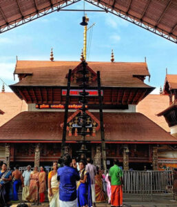 Most Famous Temples In Thrissur | Guruvayur Temple | Discover My India